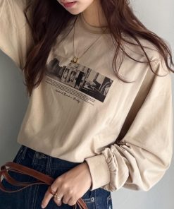 classicalelf tシャツ 一枚でも、レイヤードでも。モードな雰囲気で魅せる綿100％モノクロフォトプリントロンT（長袖） レディース