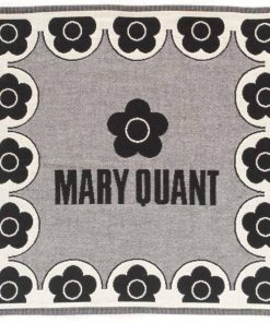 MARY QUANT マリークヮント　三重ガーゼハンカチ（34cm）ブラック&ホワイト　デイジーヘム　ブラック