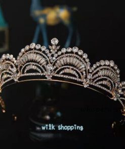 王冠 かんむり ティアラ 花嫁 ウエディング 誕生日 結婚式 発表会 成人式 クリスマス ヘアアクセサリー 写真撮影 上質 パーティー