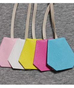 ふるさと納税 豊能町 キーカバー大 牛革プリズム型押し/シロ